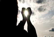 华体会体育：国三连败到两连胜拼出希望 小组大乱战把握机会.